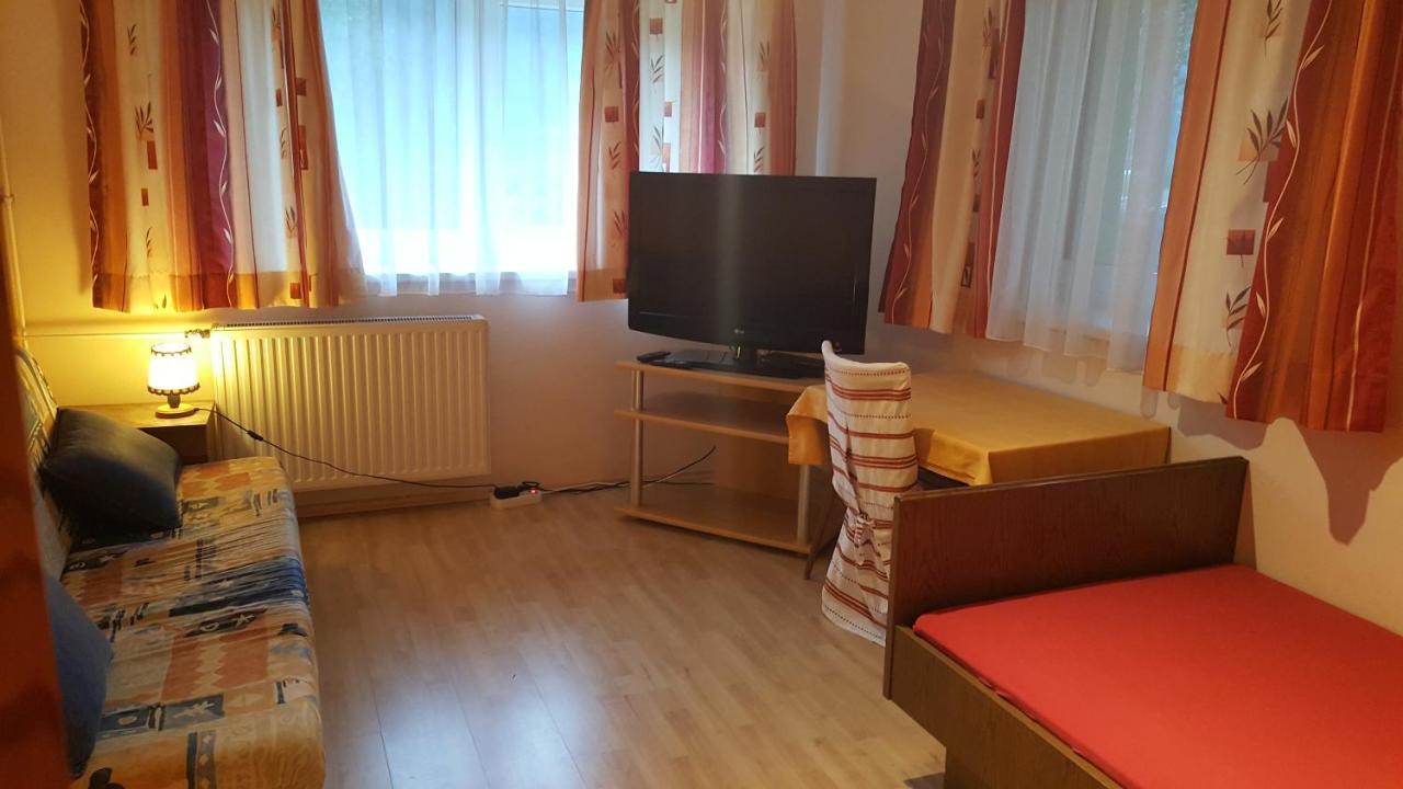 Kraeuterpension Rosenkranz Rangersdorf ภายนอก รูปภาพ
